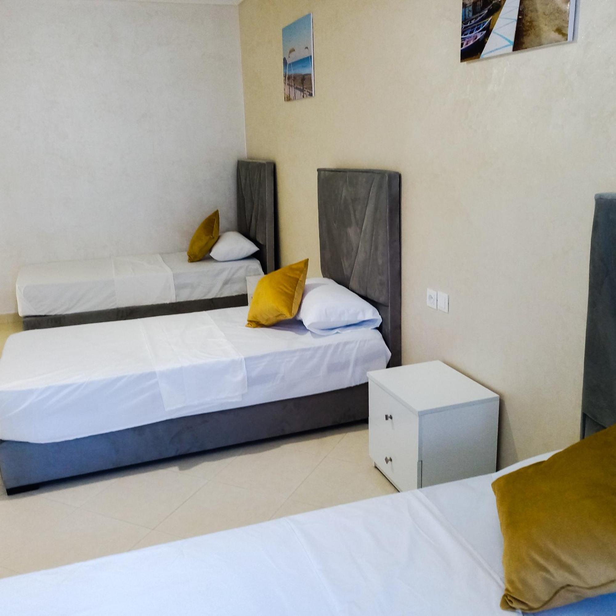 Beautiful Apartment In Centre Ville M2 Tánger Exterior foto